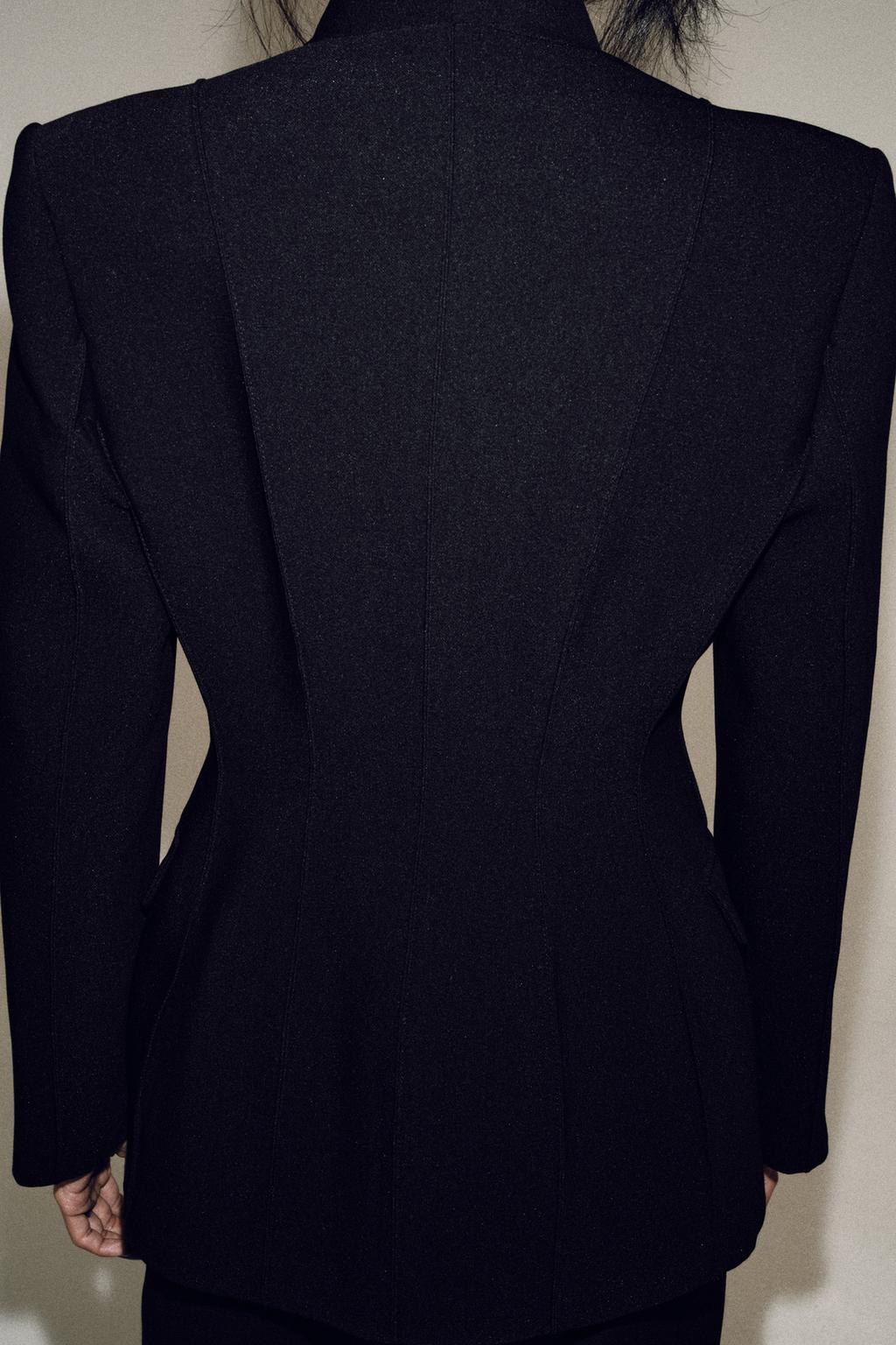 HOURGLASS BLAZER