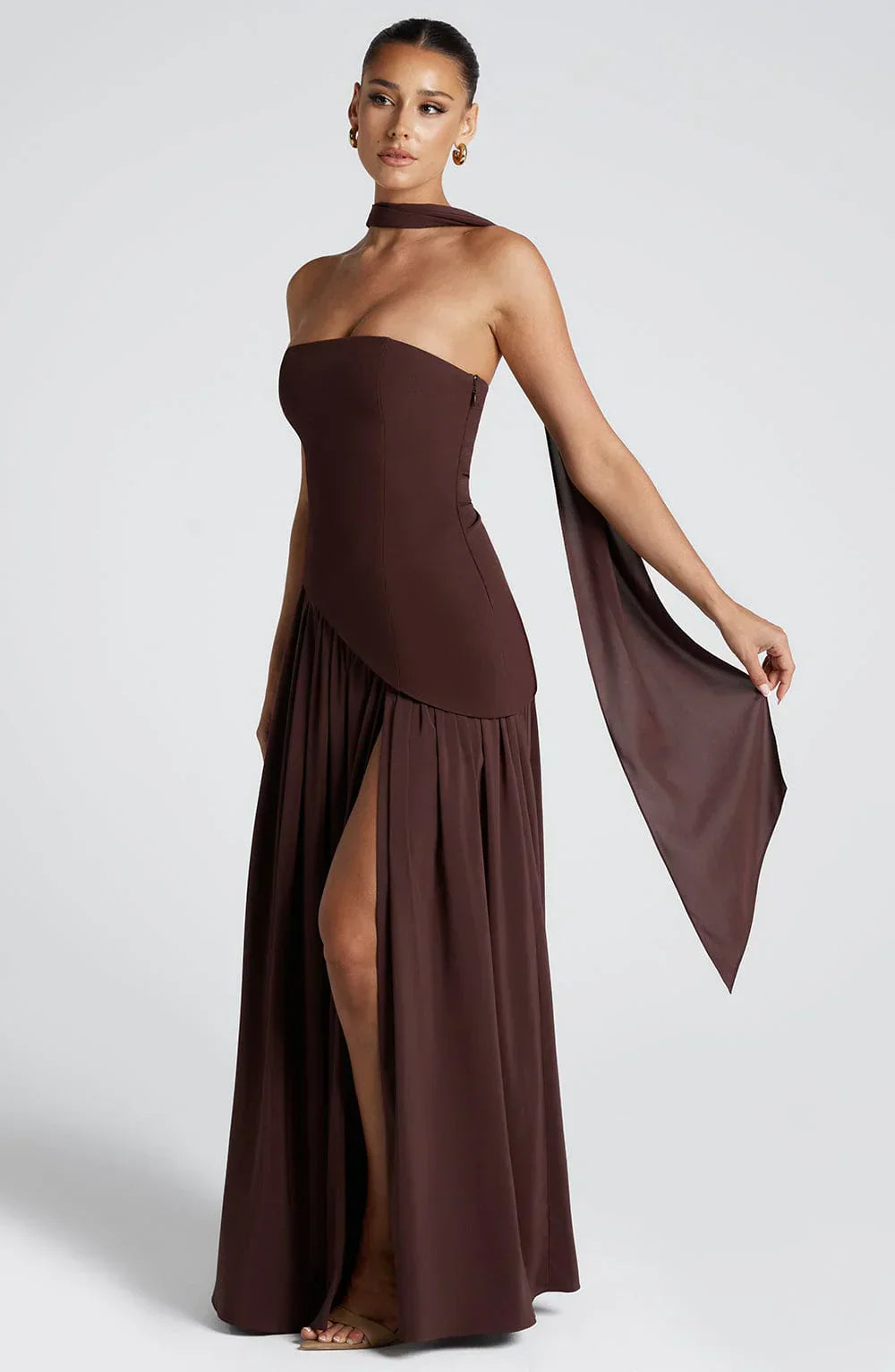 Mia – Sculptural Dress