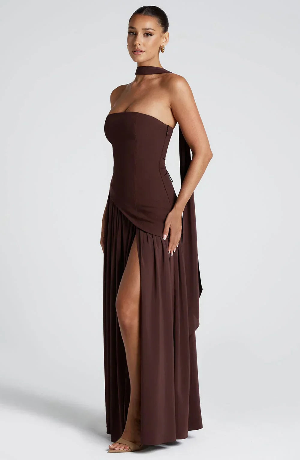 Mia – Sculptural Dress