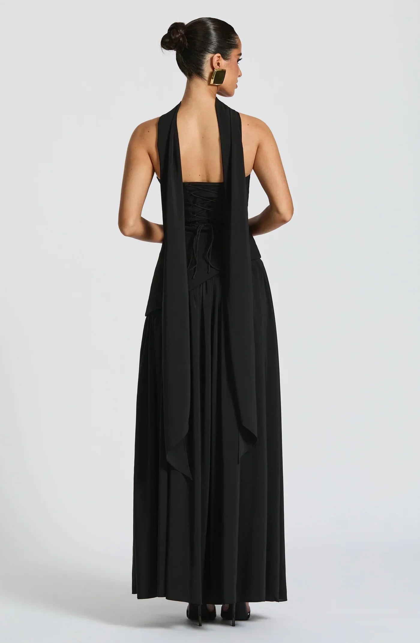 Mia – Sculptural Dress