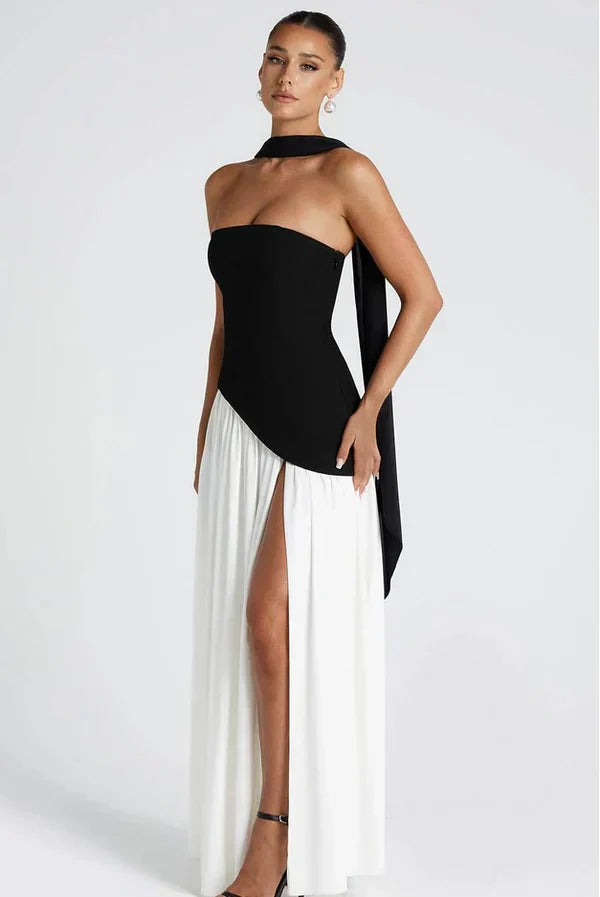 Mia – Sculptural Dress